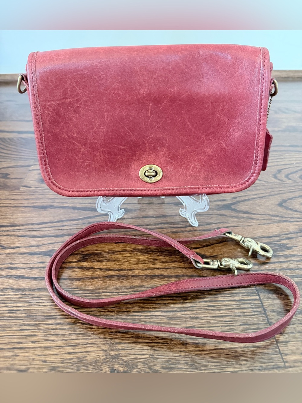 Vintage Coach 9755 Pocket Purse - Red